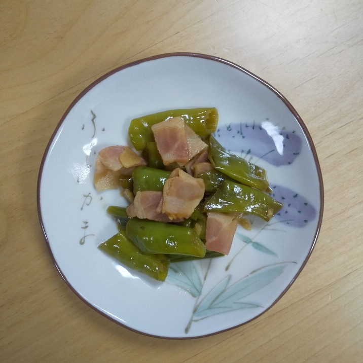 【ホットクック】ししとうとベーコンのにんにく醤油